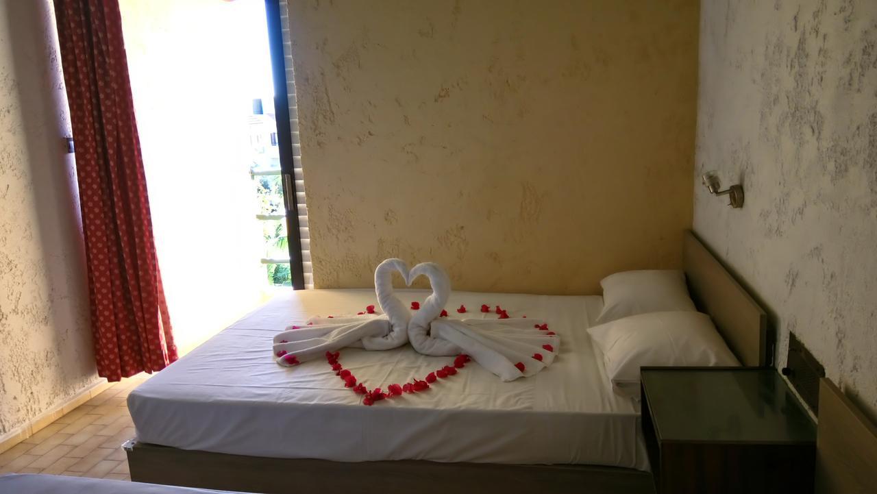 Minoas Hotel Amoudara  Exterior photo